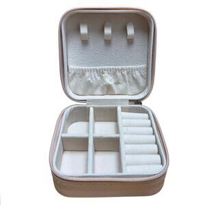 Jewelry Travel Case Light Pink Zip Around Ring Bracelet Necklace Holder 4”x 4”